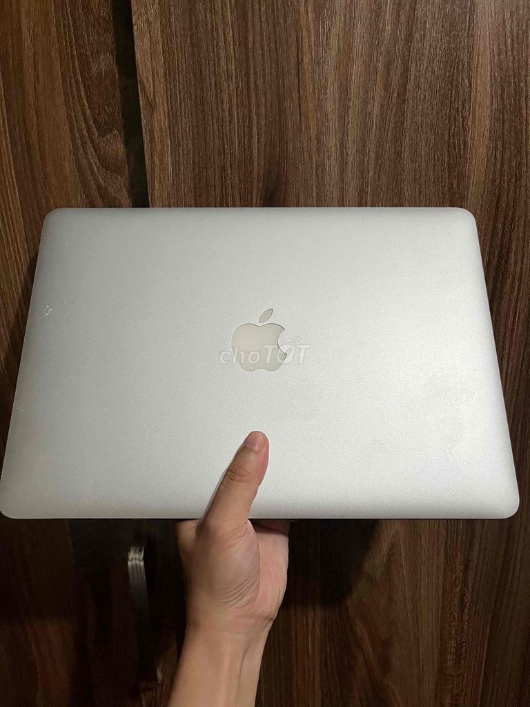 Apple MacBook Air 2017 Bạc Đã sử dụng. Mua bán Laptop tại Thành phố Thanh Hóa Thanh Hóa được đăng bởi Hiếu hình 1