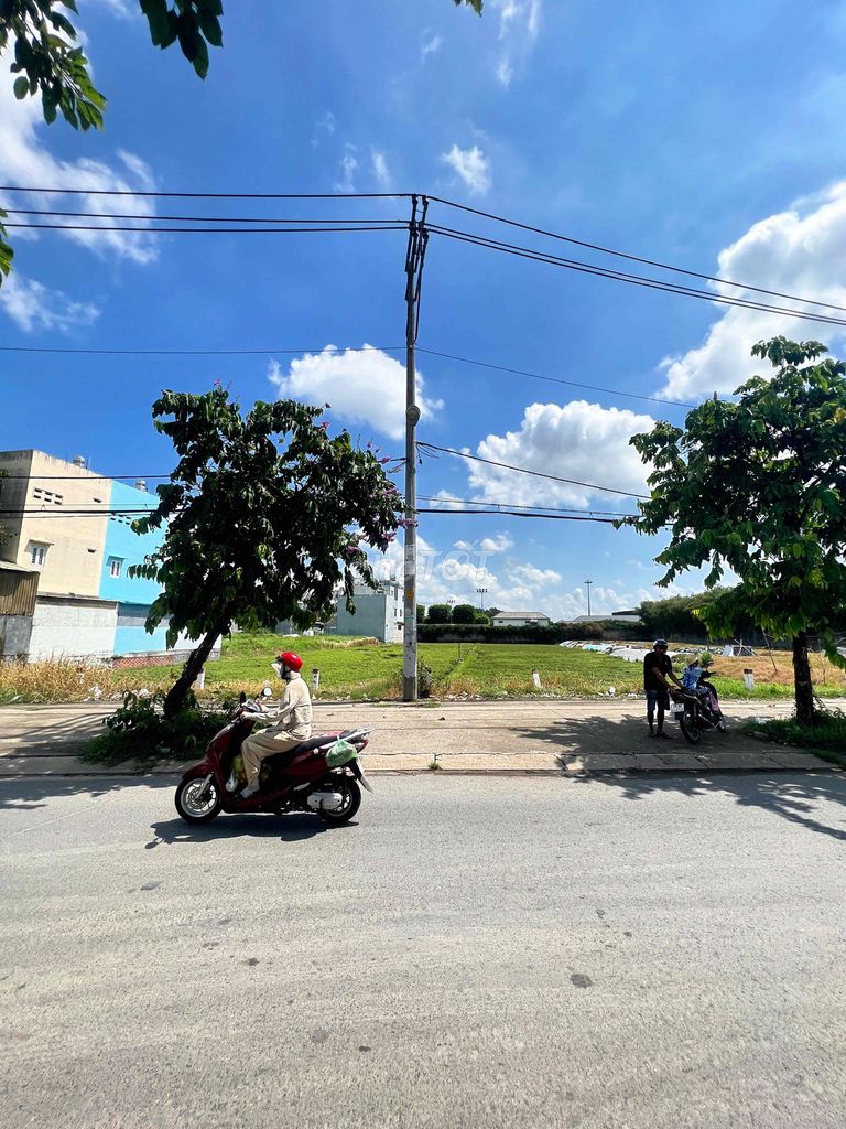 🌟LÔ ĐẤT LỚN MẶT TIỀN - NGUYỄN THỊ THỬ - NGANG KHỦNG 40M x DÀI 100M - ảnh 3