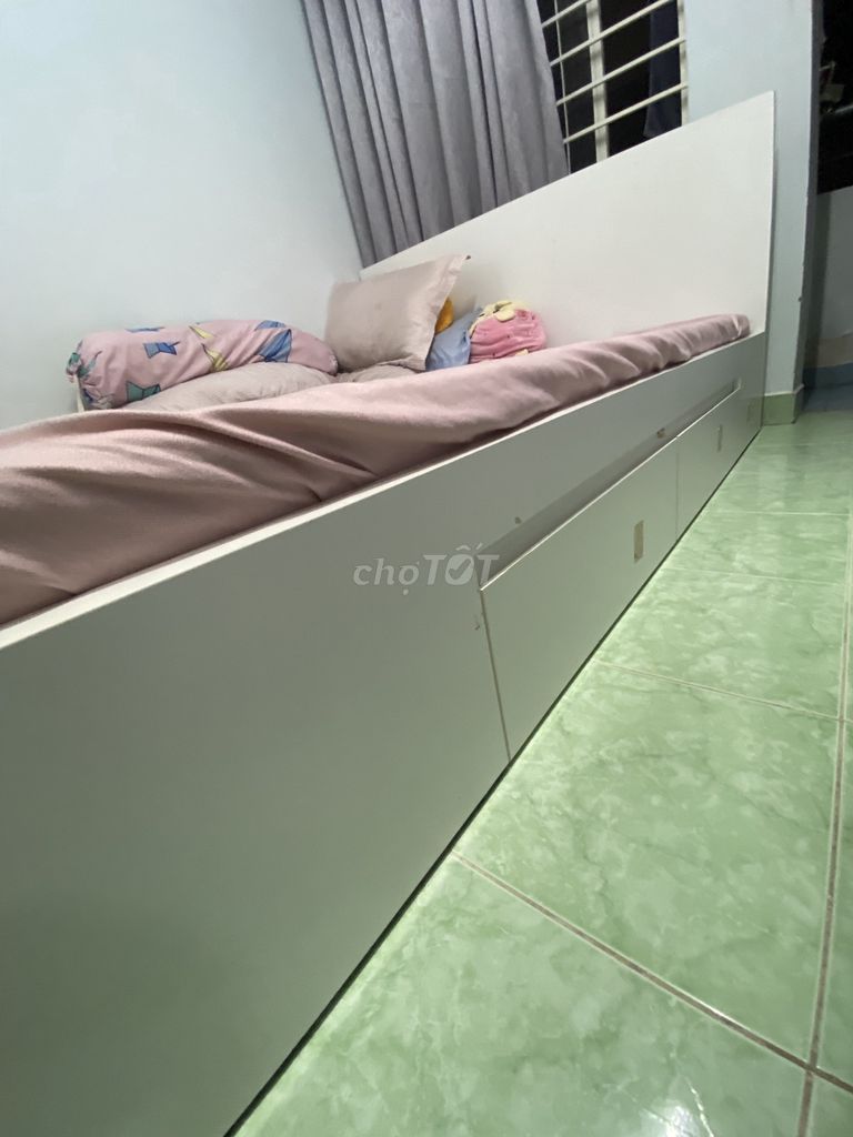 Giường ngủ Gỗ MDF 1.6x2m Trắng Hiện đại và bàn ăn. Mua bán Giường, chăn ga gối nệm tại Quận Tân Bình Tp Hồ Chí Minh được đăng bởi A. Hoài hình 1