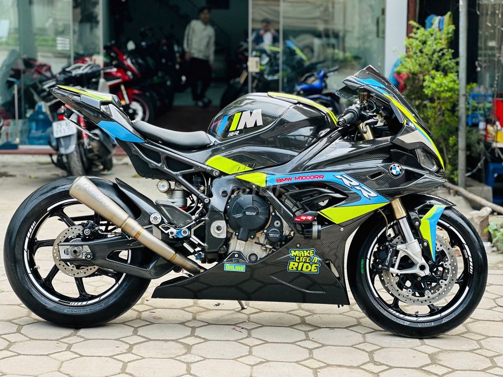 Mạnh Hà Motor bán BMW S1000RR bản Mperformance 20