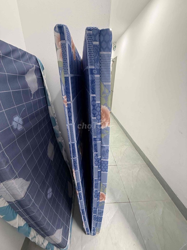Đệm gấp 1m6-2m. Mua bán Giường, chăn ga gối nệm tại Quận Đống Đa Hà Nội được đăng bởi Trần Quang Huy hình 1