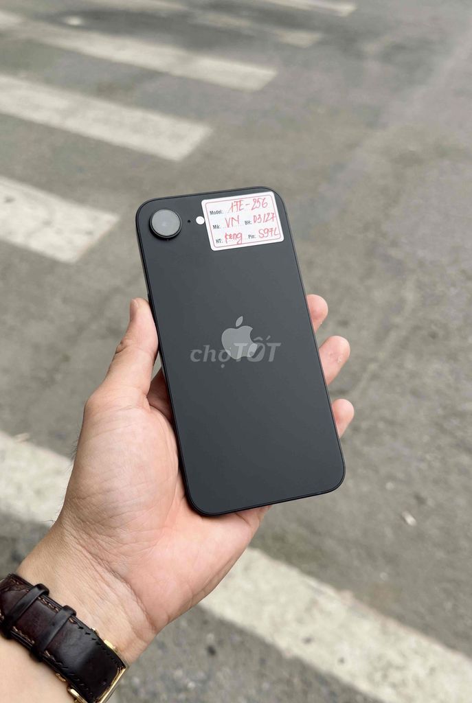 Apple iPhone 17E 256GB VN/A Như mới. Mua bán Điện thoại tại Quận Đống Đa Hà Nội được đăng bởi Lâm Bảo Tuyên hình 1