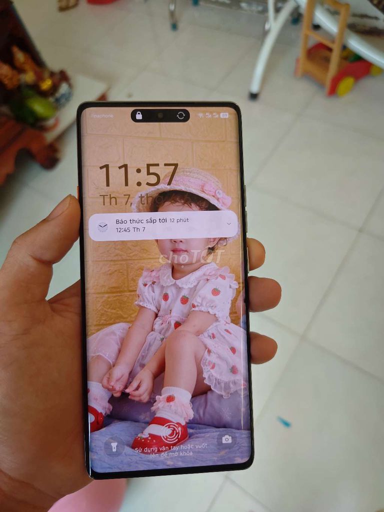 Tecno Camon 40 Pro 256GB. Mua bán Điện thoại tại Huyện Vũng Liêm Vĩnh Long được đăng bởi mua và bán hình 1