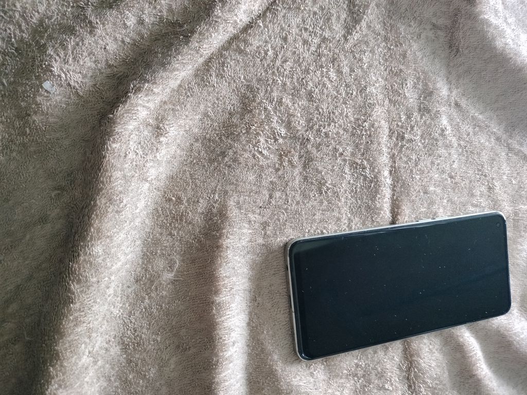 Oppo reno8 4g. Mua bán Điện thoại tại Quận Tân Bình Tp Hồ Chí Minh được đăng bởi phamhuong hình 1