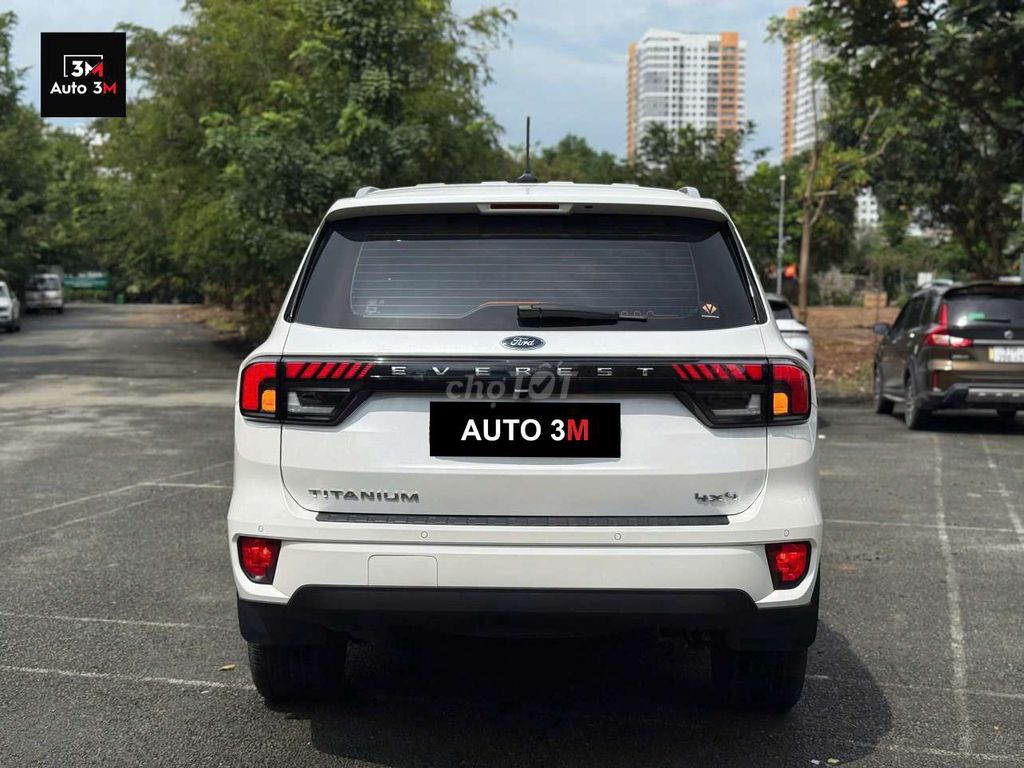 Ford Everest 2023 Titanium 2.0 AT 4x4 - 35000 km. Mua bán Ô tô tại Thành phố Thủ Đức Tp Hồ Chí Minh được đăng bởi VÕ NGỌC HOÀNG hình 5