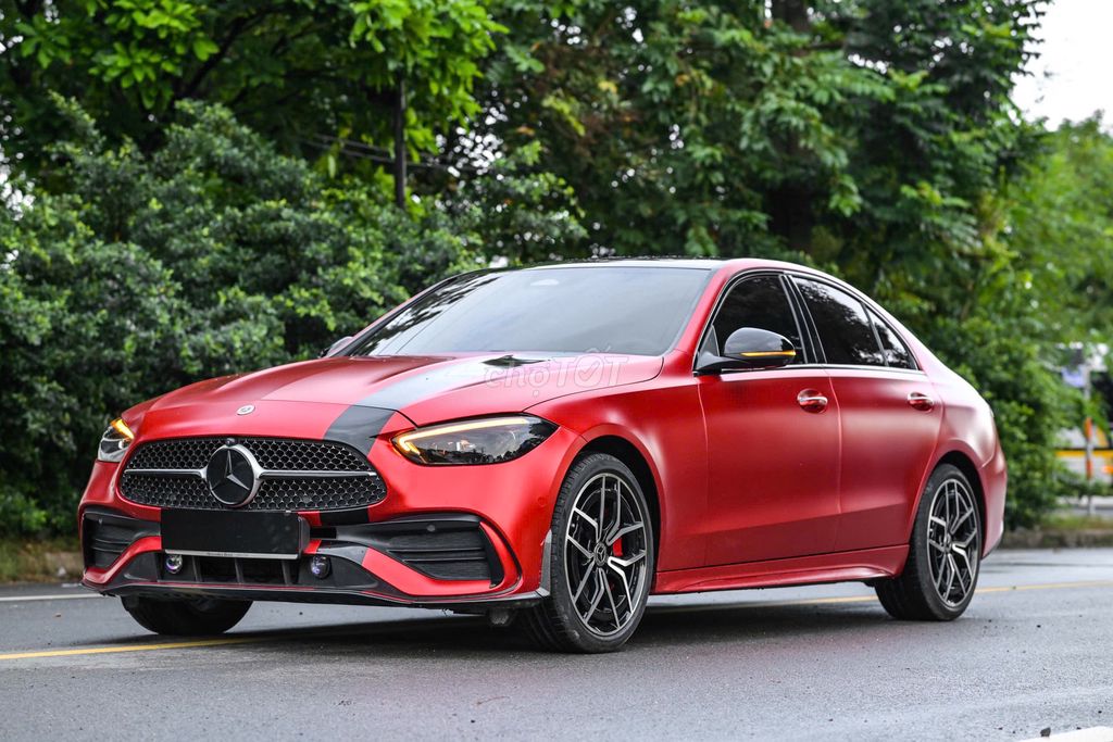 ❤️ Mercedes-Benz C300 AMG 2022, Đỏ nhám cực ngầu. Mua bán Ô tô tại Quận 7 Tp Hồ Chí Minh được đăng bởi Tri Mercedes DNZ hình 1