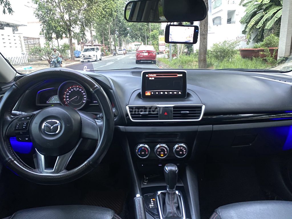 0988882638 - Mazda 3 Facelift 2016 AT, bản full nút đề, cửa nóc