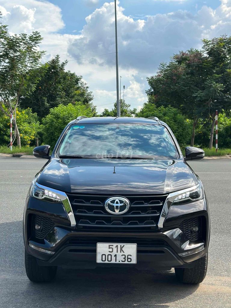 Toyota Fortuner 2021 2.7V 4x2 AT - 9000 km