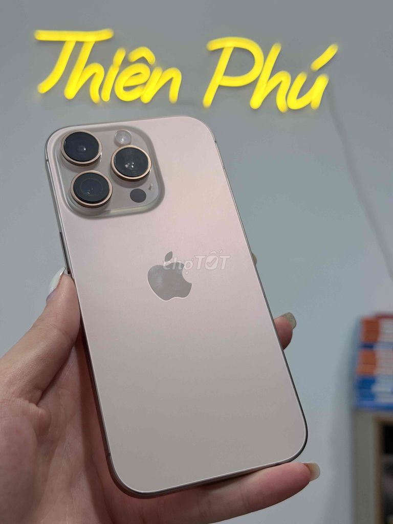 iPhone 16Pro Sa Mạc VN 128gb Màn LK 120HZ P92. Mua bán Điện thoại tại Quận Thanh Khê Đà Nẵng được đăng bởi Thiên phú  hình 1