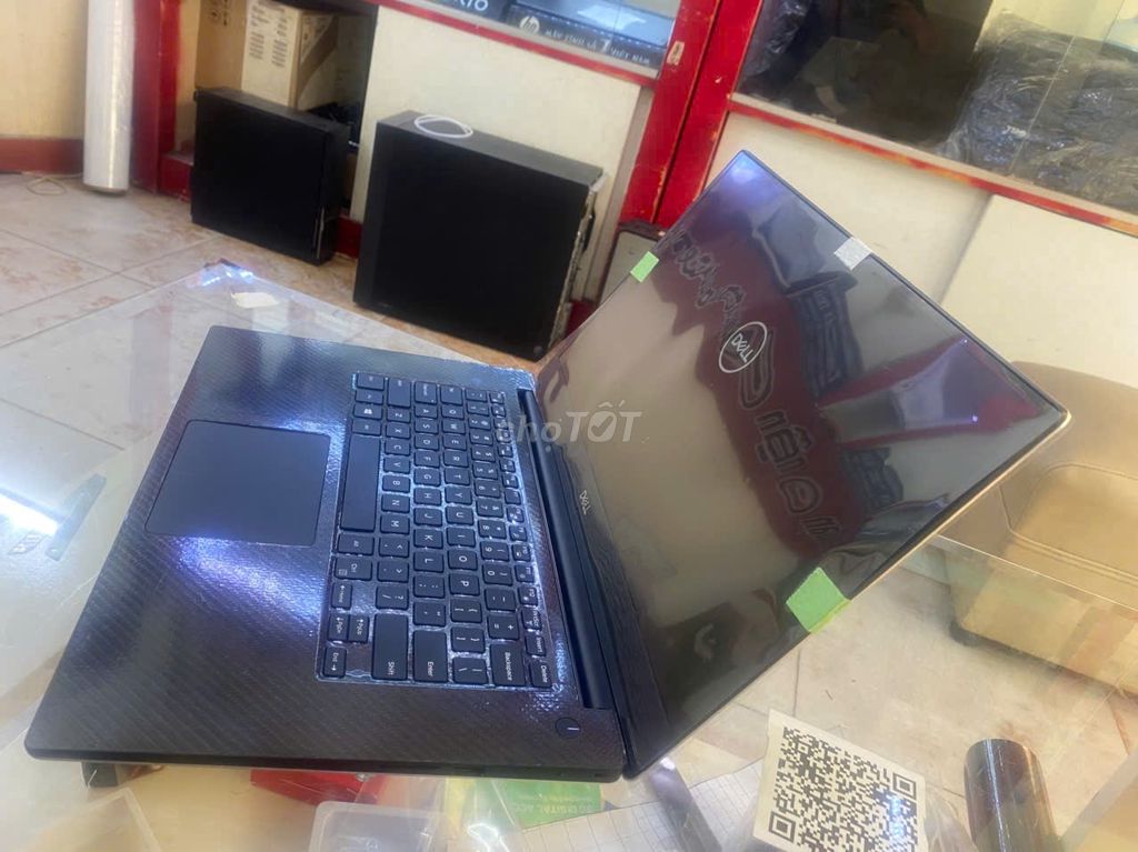 DELL Precision 5540 i7-9750H, ram 16GB, ssd 512GB. Mua bán Laptop tại Quận 10 Tp Hồ Chí Minh được đăng bởi Tân Thuận Computer hình 1