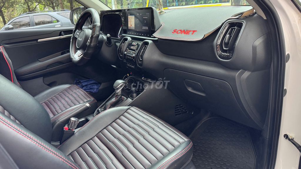 Kia Sonet 2023 Premium 1.5 AT - 31000 km. Mua bán Ô tô tại Thành phố Qui Nhơn Bình Định được đăng bởi Nguyễn Minh Vũ hình 8