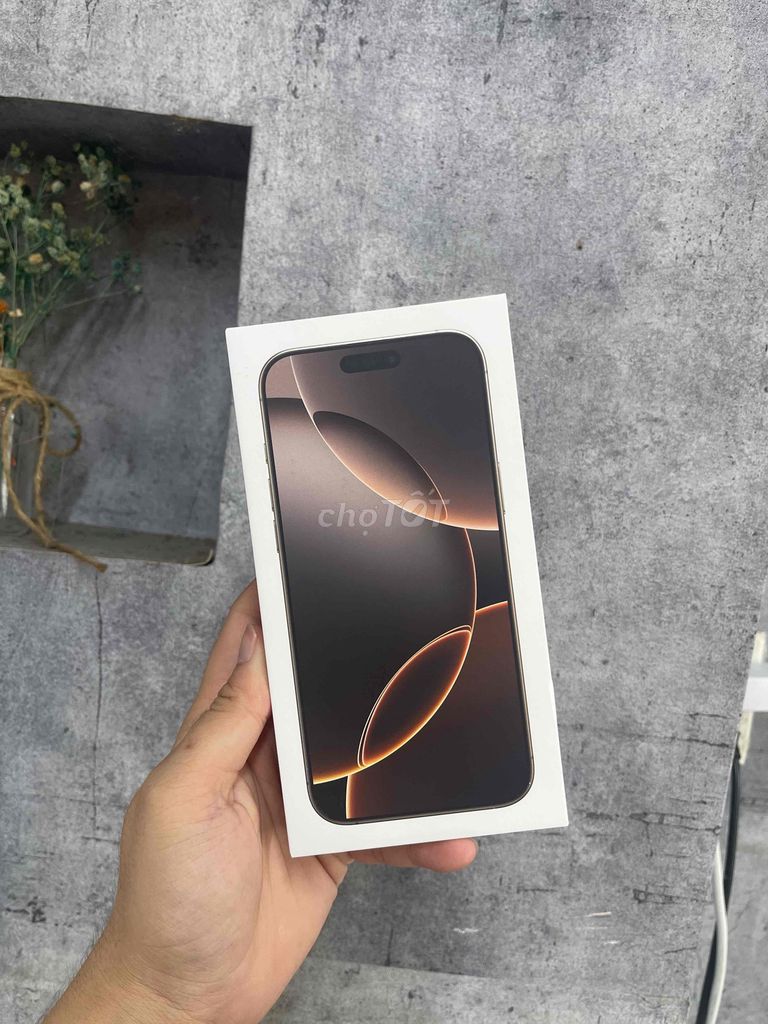 IPhone 16 Pro Max 256GB VN Sa mạc New Bh 12T 100%