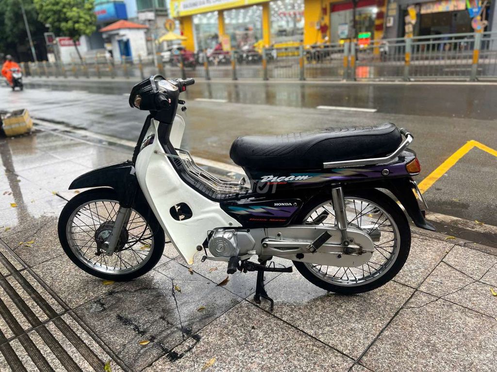 Honda dream 1995 mới 80% biển số thành phố. Mua bán Xe máy tại Quận Tân Phú Tp Hồ Chí Minh được đăng bởi Tuanduy hình 2