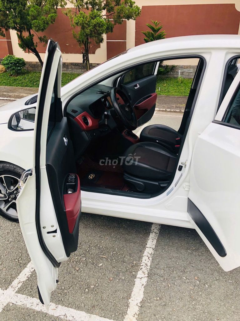 Bán xe i10 Hatchback Đời 2020, Chạy 9 vạn, Bao zin. Mua bán Ô tô tại Quận Bình Tân Tp Hồ Chí Minh được đăng bởi Không Có Tên hình 12