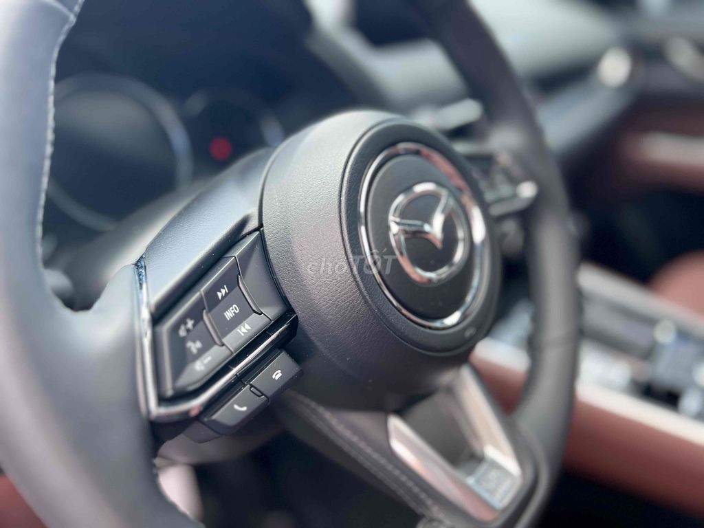 CX8 Premium 2.5AT 2025 8000km. Mua bán Ô tô tại Quận Cầu Giấy Hà Nội được đăng bởi Nam HQ Auto hình 16