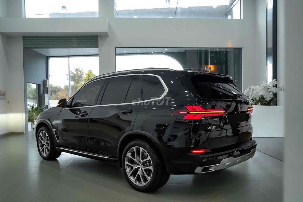 BMW X5 2024 xDrive40i xLine - 7333 km Bank 90%. Mua bán Ô tô tại Quận 7 Tp Hồ Chí Minh được đăng bởi PHÁT ĐẠT LUXURY CAR hình 5