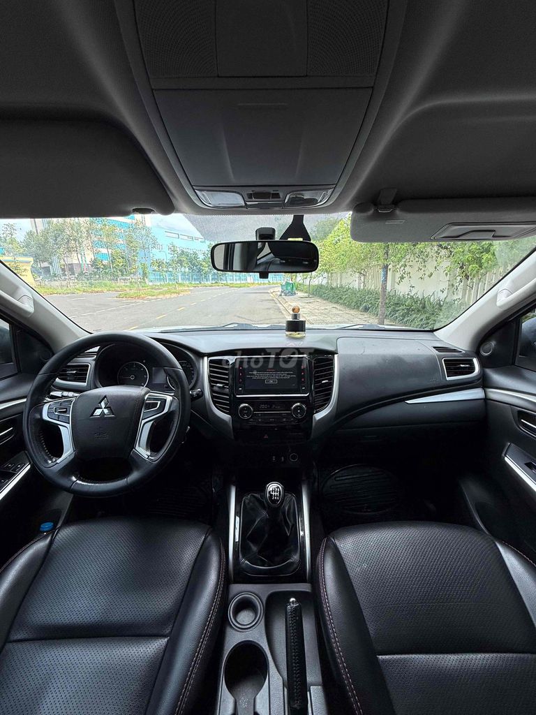 Mitsubishi Pajero Sport 2019 số sàn máy dầu 1 chủ. Mua bán Ô tô tại Thành phố Buôn Ma Thuột Đắk Lắk được đăng bởi Nguyễn duy dương hình 15