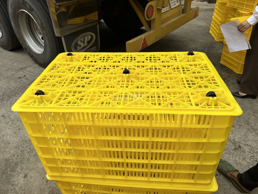 Sóng nhựa Vàng 5 bánh xe. Mua bán Đồ chuyên dụng, Giống nuôi trồng tại Quận Liên Chiểu Đà Nẵng được đăng bởi Pallet Thùng rác  hình 1