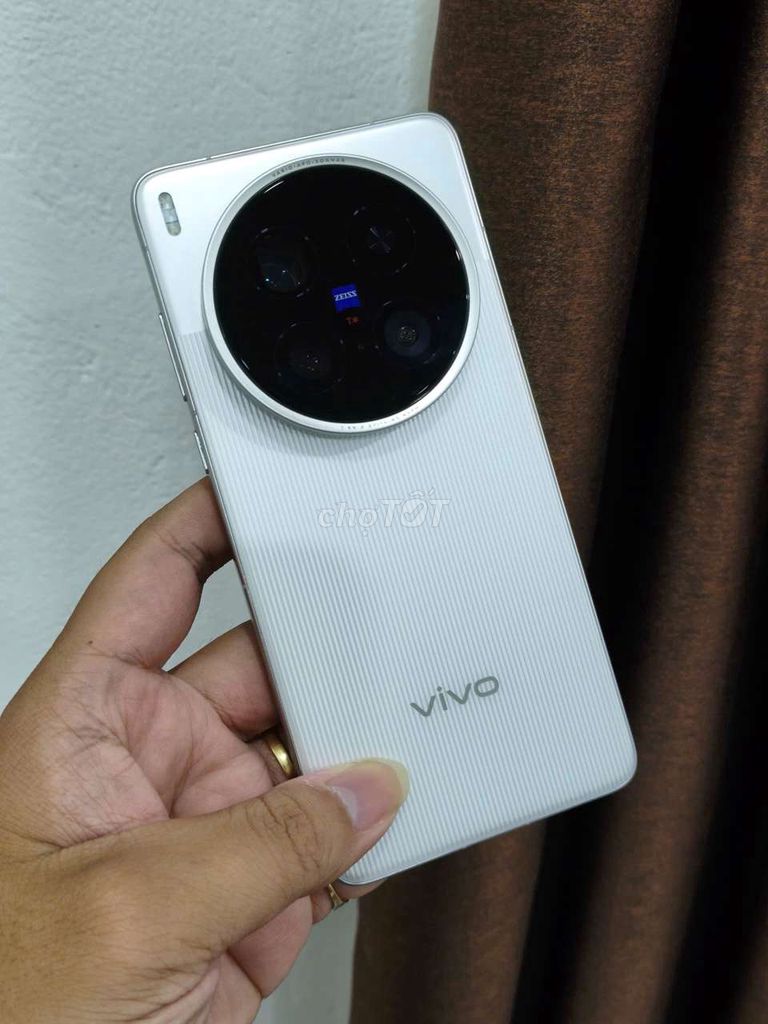 Vivo X200 Ultra 16GB/512GB Trắng. Mua bán Điện thoại tại Quận Hoàng Mai Hà Nội được đăng bởi Nguyễn Ngọc Huy hình 1