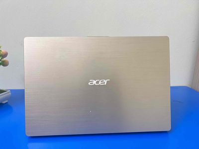 Acer swifch i5-8250u 15.6in đẹp lắm