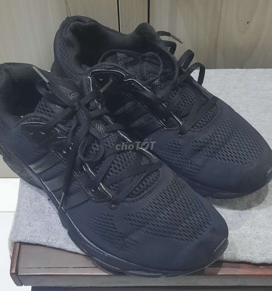 Giày thể thao lưới Adidas