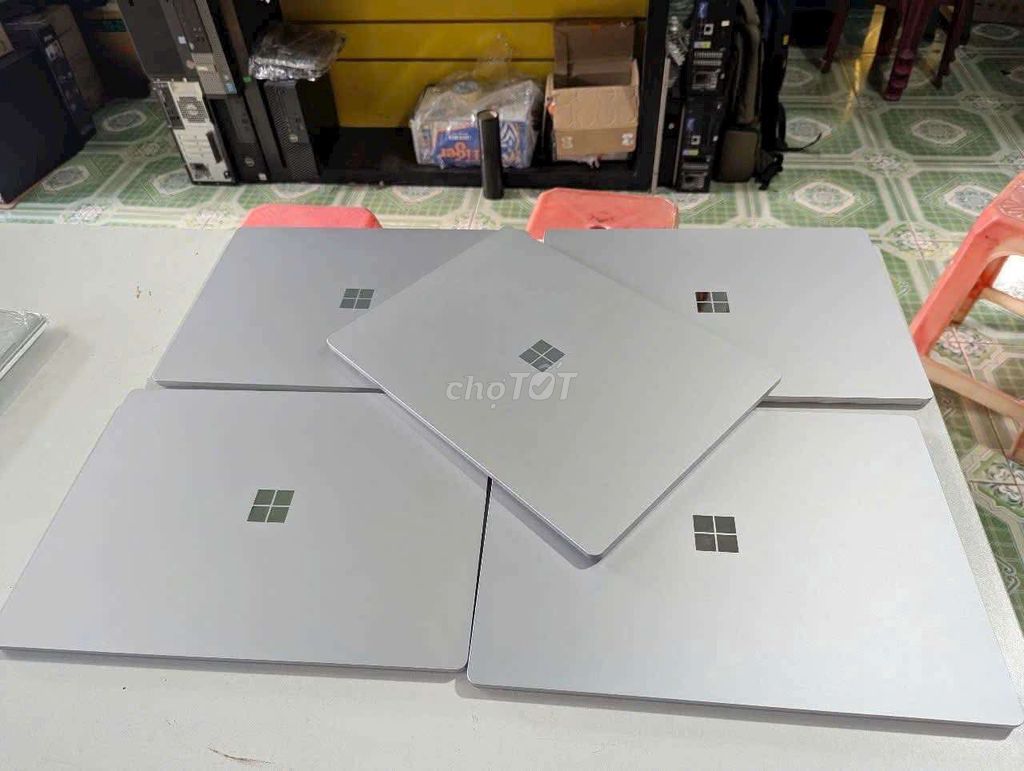 Microsoft Surface Laptop Bạc. Mua bán Laptop tại Thành phố Phan Thiết Bình Thuận được đăng bởi Laptop Rin No1 hình 1