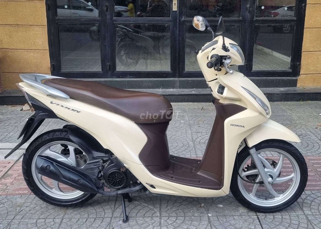 Honda Vision 2018 бежевый