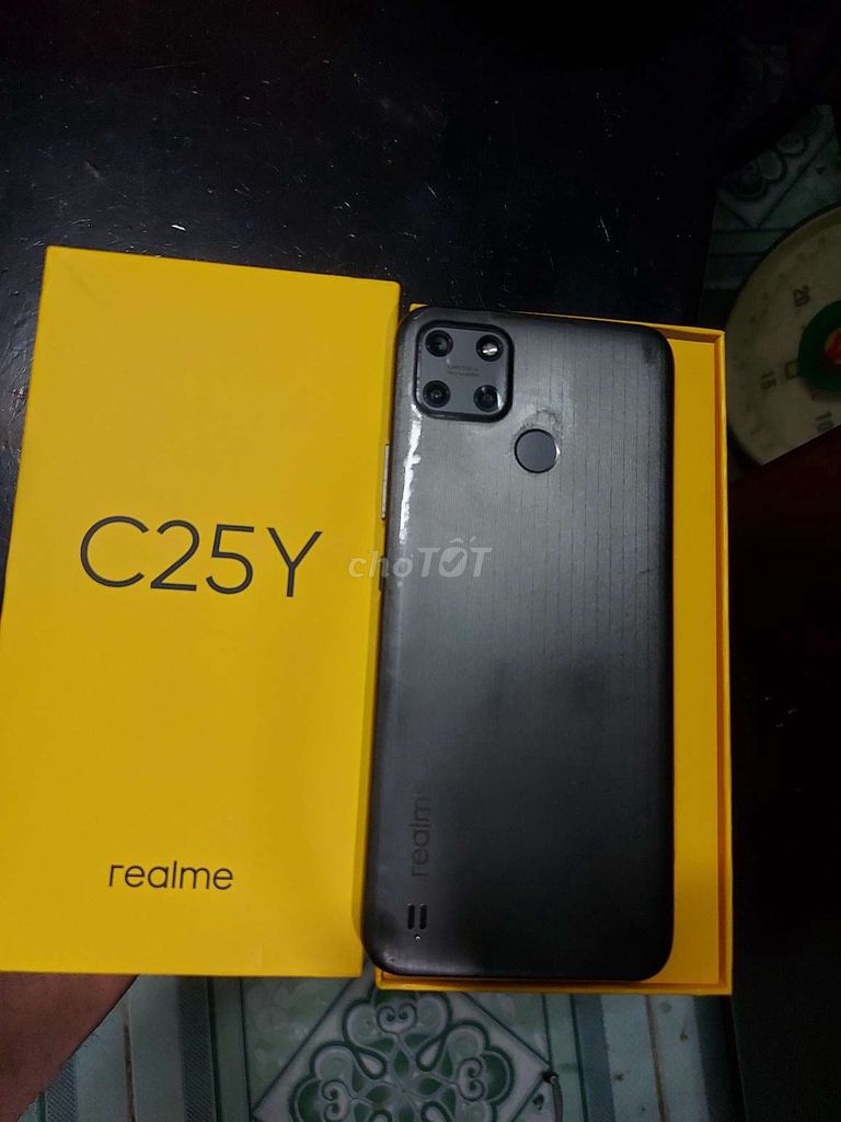 Realme c25 hộp sách sạc cáp,pin cực trâu