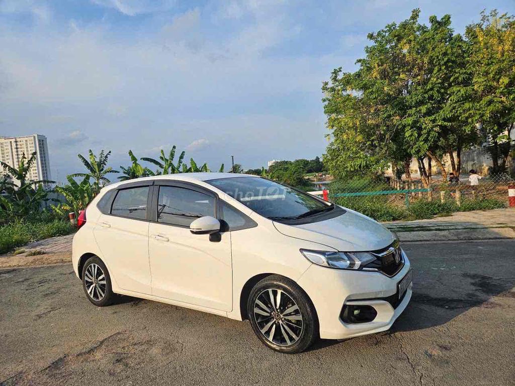 Honda Jazz 2019 1.5 VS - 90000 km. Mua bán Ô tô tại Quận Gò Vấp Tp Hồ Chí Minh được đăng bởi Thuỳ Giang hình 12