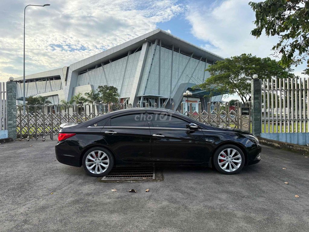 Hyundai Sonata 2011 2.0 AT - 158000 km. Mua bán Ô tô tại Huyện Trảng Bom Đồng Nai được đăng bởi nguyên thành trung hình 2