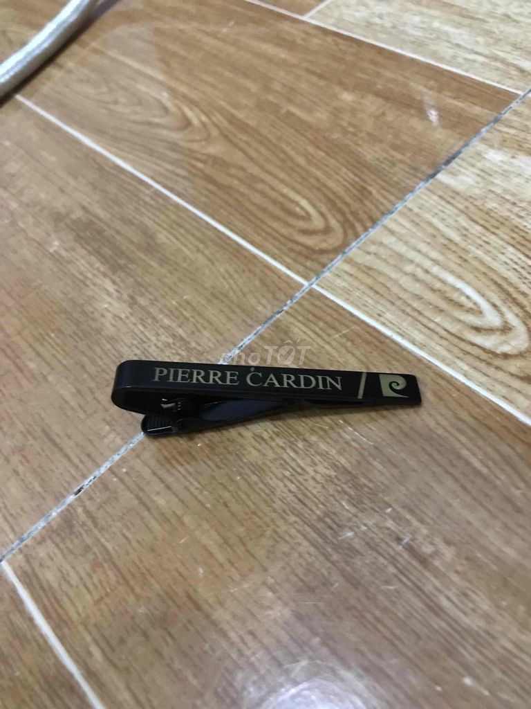 Kẹp cà vạt Pierre Cardin. Mua bán Phụ kiện thời trang khác tại Huyện Tân Phước Tiền Giang được đăng bởi Đồ Nhà Không Dùng hình 1