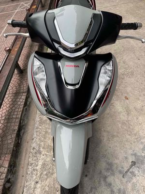Honda SH 160i ABS Xám Xi Măng 2024. Mua bán Xe máy tại Quận Hai Bà Trưng Hà Nội được đăng bởi Tuấn minh xe cũ