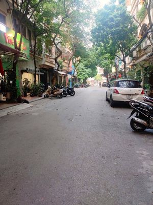 House in Cầu Giấy