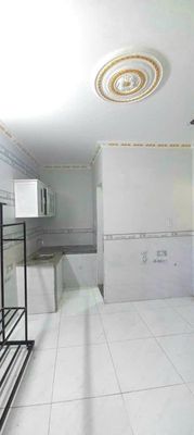 CHO THUÊ NHÀ PHƯỜNG HOÁ AN GIÁ 2,4 TRIỆU. Cho thuê nhà ở tại Thành phố Biên Hòa Đồng Nai được đăng bởi minh trâm
