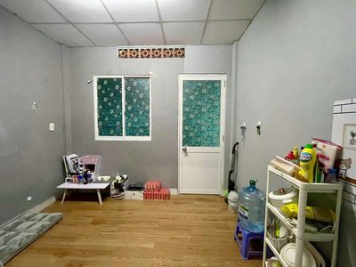 Room 15 m² · Đường Nguyễn Văn Luông