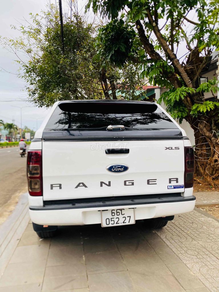 Ford Ranger XLS 2016 Trắng. Mua bán Ô tô tại Thành phố Pleiku Gia Lai được đăng bởi Vũ ô tô Gia Lai hình 6