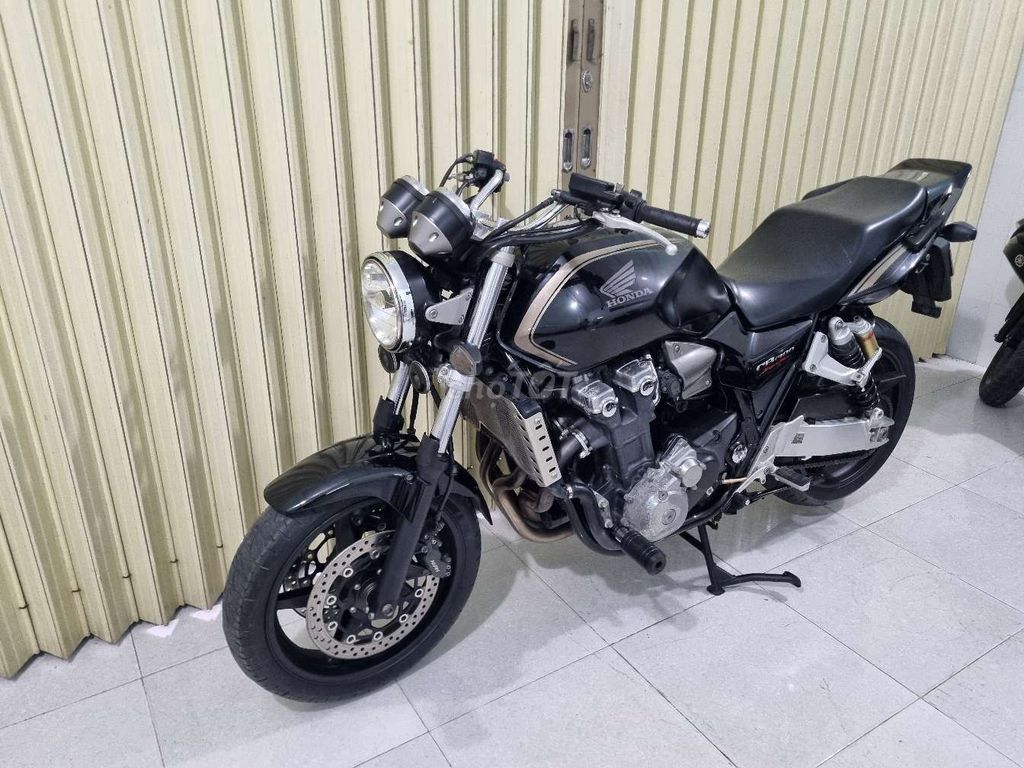 Honda CB 1300 Super Four 2010. Mua bán Xe máy tại Thành phố Vị Thanh Hậu Giang được đăng bởi Ken Đáng hình 6