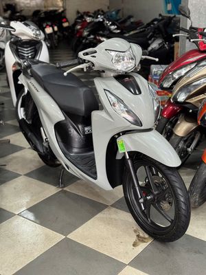 Honda Vision 2024 Thể thao Xám. Mua bán Xe máy tại Huyện Trảng Bom Đồng Nai được đăng bởi phương