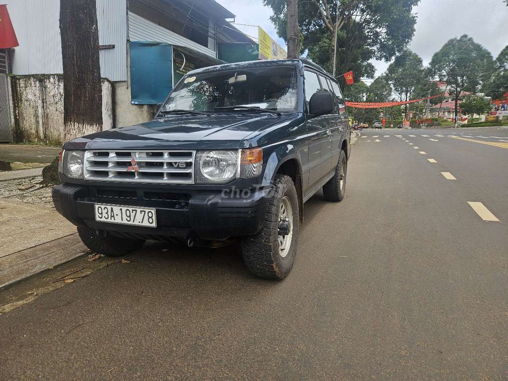 xe 2 cầu, 6 máy. Mitshubisi Pajero. Mua bán Ô tô tại Huyện Đắk R'Lấp Đắk Nông được đăng bởi Thái Chánh hình 6