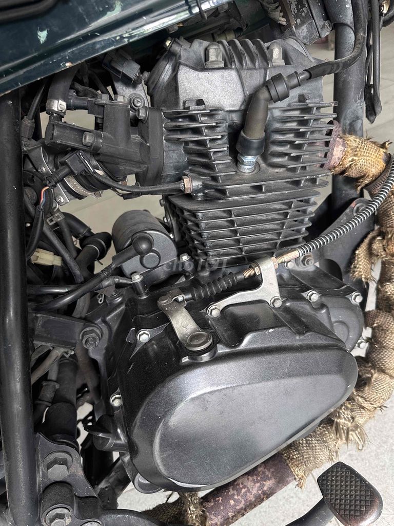 BX150 xe chạy tốt, ít đi nên zin tới từng con ốc. Mua bán Xe máy tại Thành phố Dĩ An Bình Dương được đăng bởi Trần Quang Ái hình 3