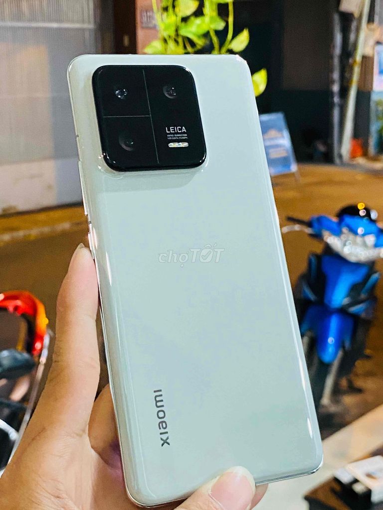 Xiaomi Mi 13 Pro 5G 128GB Trắng. Mua bán Điện thoại tại Quận 10 Tp Hồ Chí Minh được đăng bởi Lê văn Thọ hình 1