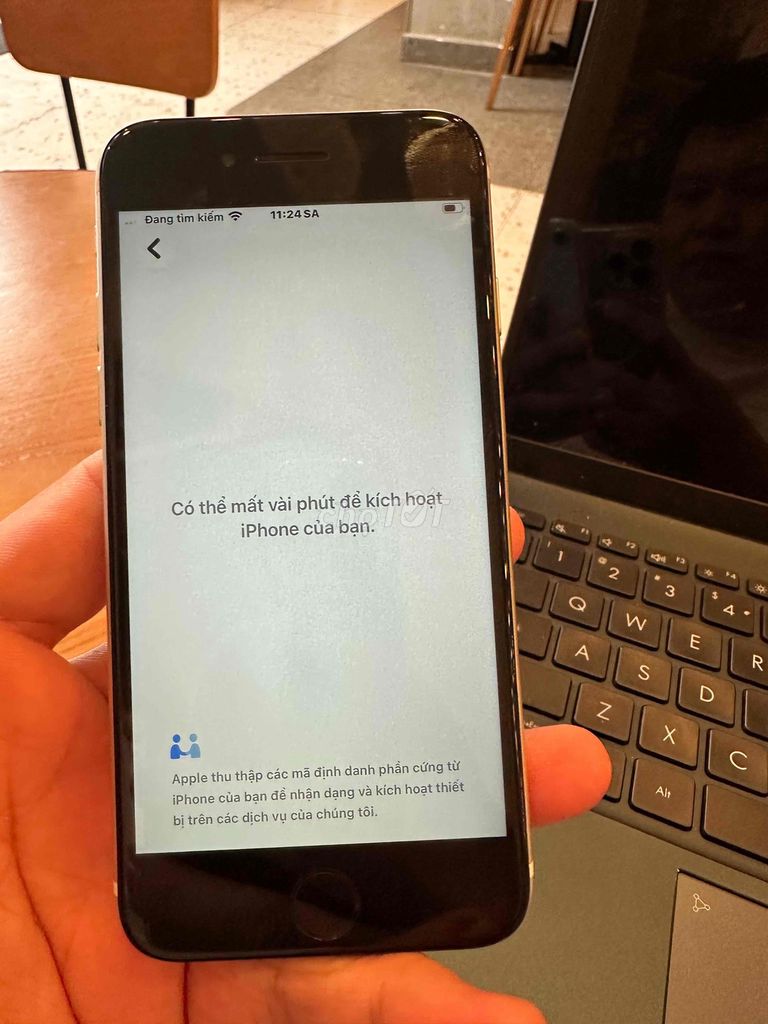 Apple iPhone SE 2020 128GB Trắng. Mua bán Điện thoại tại Thành phố Thủ Đức Tp Hồ Chí Minh được đăng bởi Tường Vy hình 1