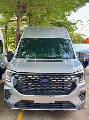 Ford Transit 2025 Premium - 239 km. Mua bán Ô tô tại Quận Bình Thạnh Tp Hồ Chí Minh được đăng bởi Thnghĩa