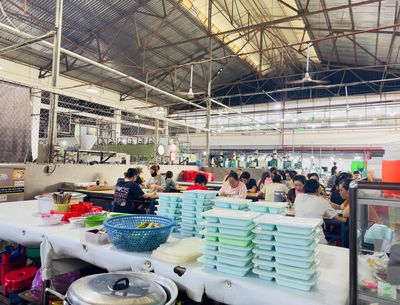 TUYỂN NỮ PHỤ BẾP từ " 40-50 Tuổi "