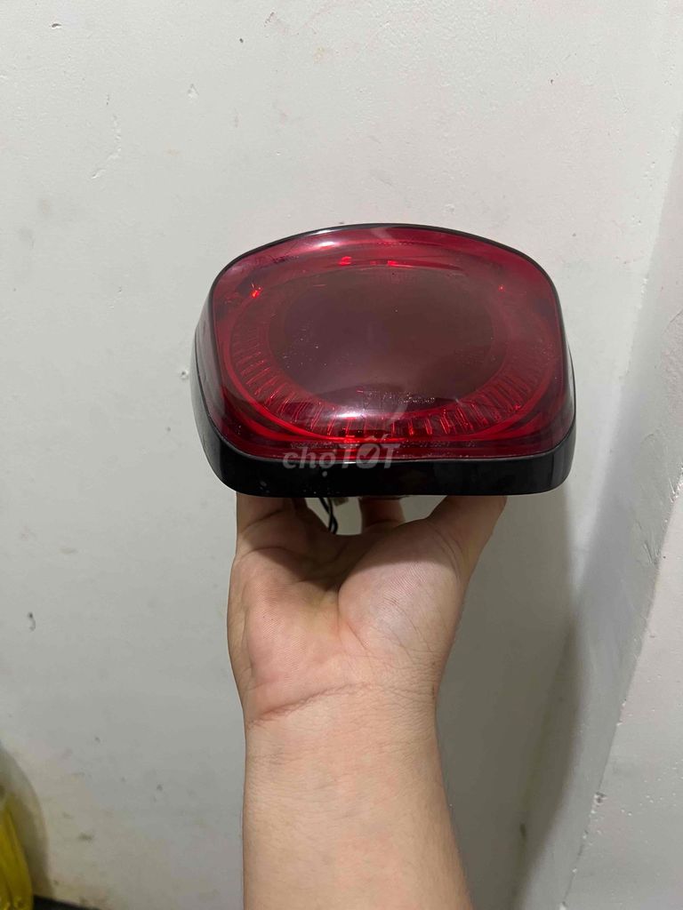 Piaggio Đèn hậu Vespa Notte 2023 Đỏ. Mua bán Phụ tùng xe tại Thành phố Thủ Đức Tp Hồ Chí Minh được đăng bởi Huy Nguyễn hình 5