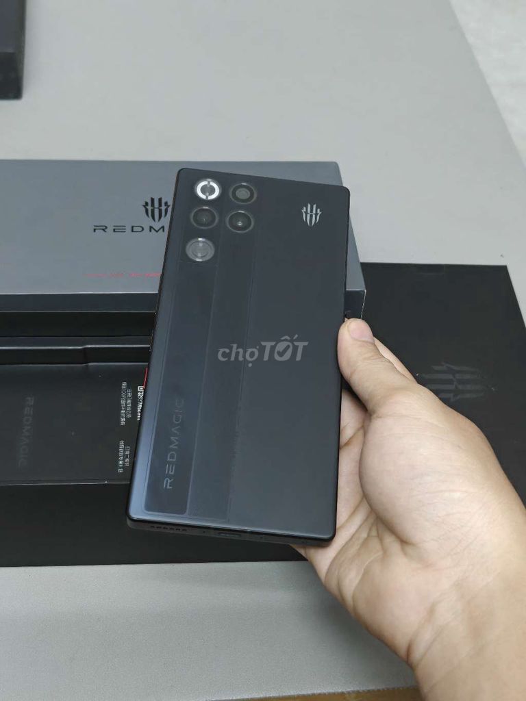 Red Magic 11 Pro Plus 12GB/256GB có GL. Mua bán Điện thoại tại Thành phố Thủ Đức Tp Hồ Chí Minh được đăng bởi AVG Mobile hình 1