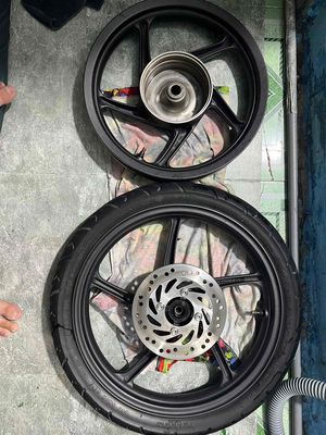 Mâm xe Honda Vision Đen 16-14 inch Hợp kim