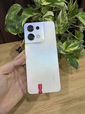 Oppo Reno 8 5G 12GB/256GB Bạc CÓ TRẢ GÓP