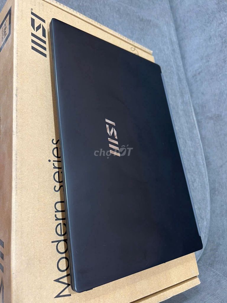 MSI Modern 15 B12MO i5-1235U 15.6 inch 16GB/512GB. Mua bán Laptop tại Quận Hai Bà Trưng Hà Nội được đăng bởi TD Computer hình 1
