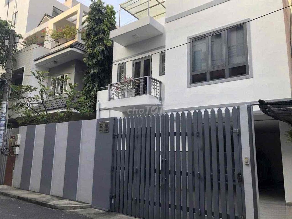 Аренда · 4 комн. · 160 м² · Quận Gò Vấp, ул. Đường số 21